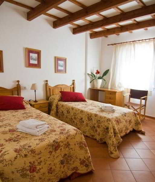 Grupoandria El Claustre De Ciutadella - Hospederia Hostel Exterior photo